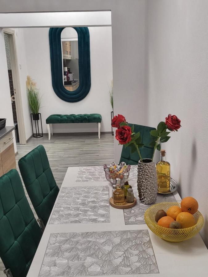 Apartament Nectaria 바일레헤르쿨라네 외부 사진